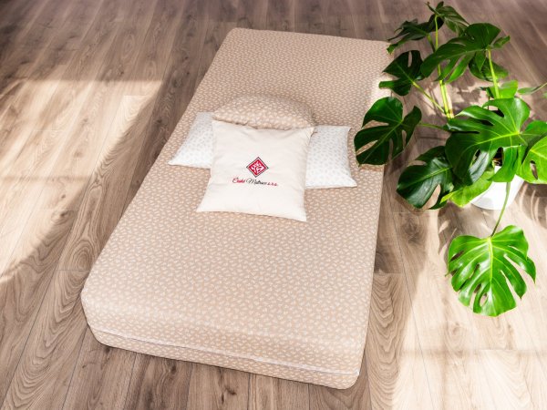 <span>pružinová veganská matrace</span> VERBENA <span>tuhé provedení</span>