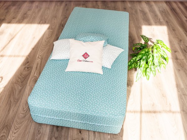 <span>přírodní veganská matrace</span> IRIS <span>středně tuhé provedení</span>